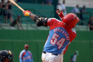 Despaigne comandó la ofensiva granmense en el partido.