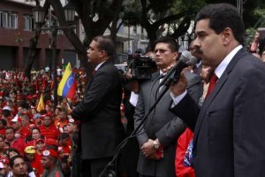 Nuestro pueblo acompañó a Chávez en todas las circunstancias, aseguró Maduro.