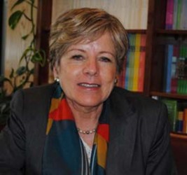Alicia Bárcena calificó de muy positivo el hecho de que Cuba asuma la presidencia de la CELAC.