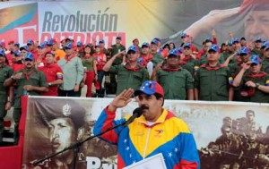 Maduro presentó el mensaje de Chávez en el acto por el aniversario de la rebelión del 4 de febrero.