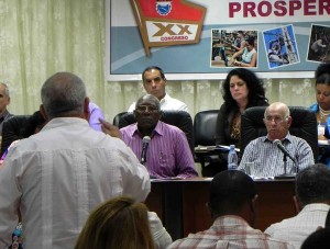 Machado Ventura informó que Salvador Valdés Mesa fue liberado como Secretario General de la CTC Nacional. FOTO/Tony HERNÁNDEZ MENA