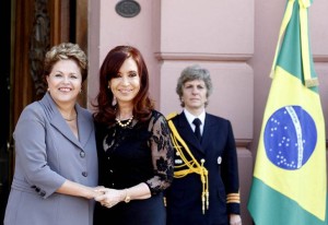 Presidentas de Brasil, Dilma Rousseff; y de Argentina, Cristina Fernández.