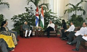 Previo a su encuentro con Raúl, el distinguido visitante fue recibido por el primer vicepresidente cubano Miguel Díaz Canel.