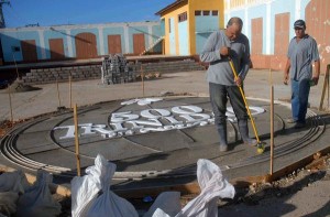 La muestra se suma al amplio movimiento reanimador que distingue la sureña villa por estos días.