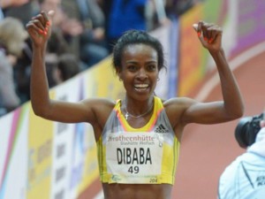 Genzebe Dibaba quebró la marca mundial de las dos millas bajo techo.