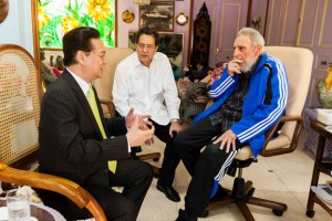 Encuentro de Fidel con Nguyen Tan Dung, Primer Ministro de la República Socialista de Vietnam. Foto: Alex Castro. Foto: Alex Castro.