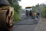 Las fuerzas de la ECOI-30 ya han colocado más de 5 200 toneladas de asfalto en el vial.