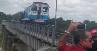 sancti spiritus, zaza del medio, puente zaza, ferrocarril