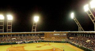 Béisbol, Gallos, Leones