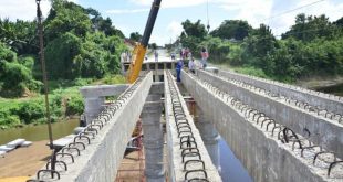 sancti spiritus, puente sobre el rio zaza, zaza del medio