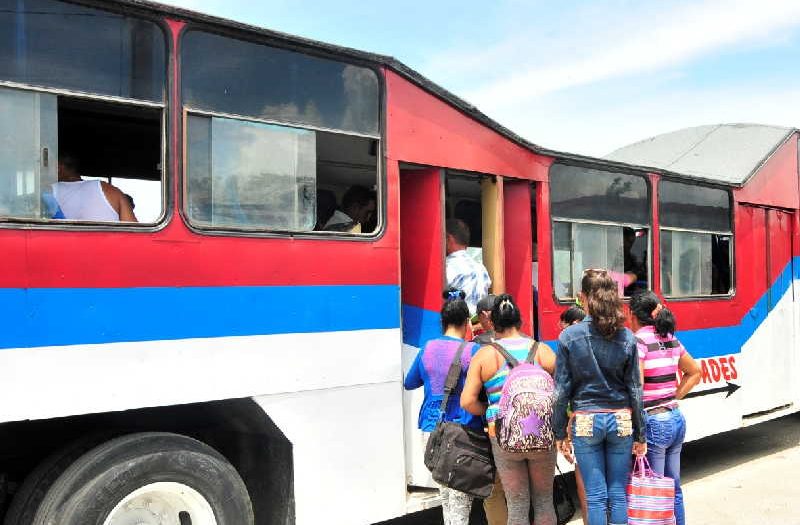 sancti spiritus, transporte urbano, omnibus nacionales