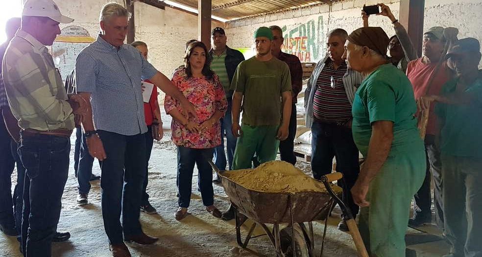 sancti Spíritus, presidente de cuba en sancti spiritus, miguel diaz-canel bermudez, la sierpe, sur del jibaro, empresa agroindustrial de granos