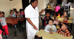 sancti spiritus, fmc, federacion de mujeres cubanas, enfermeria, circulo infantil