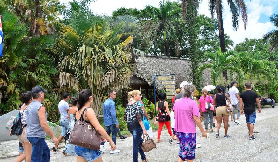 sancti spiritus, jardin botanico de sancti spiritus, verano, etapa estival