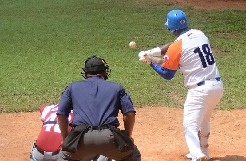 sancti spiritus, gallos 59 snb, serie nacional de beisbol, yunier mendoza