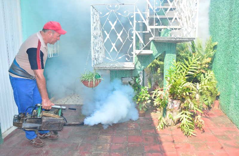 sancti spiritus, fumigacion, aedes aegypti, salud publica