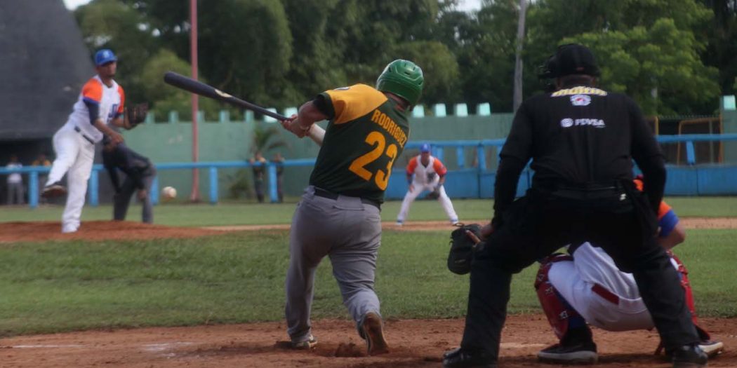 Béisbol, Gallos, Sancti Spíritus, Pinar del Río