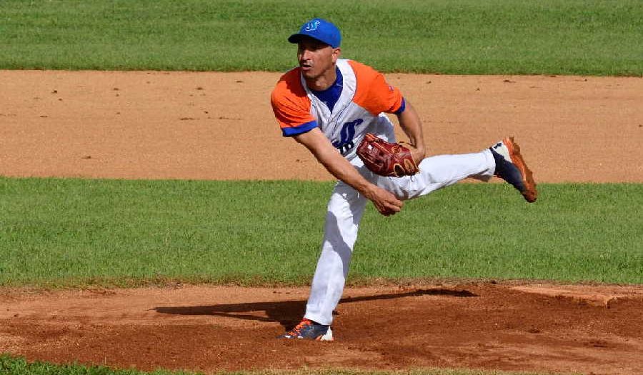 sancti spiritus, gallos 60 snb, serie nacional de beisbol, 60 snb