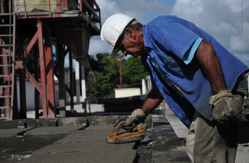 sancti spiritus, economia espirituana, materiales de la construccion, construcciones, construccion de viviendas