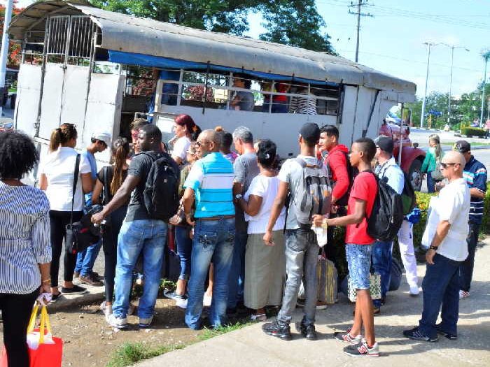 sancti spiritus, precios, transporte no estatal, trabajadores por cuenta propia