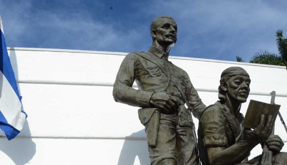 sancti spiritus, serafin sanchez valdivia, plaza de la revolucion mayor general serafin sanchez valdivia