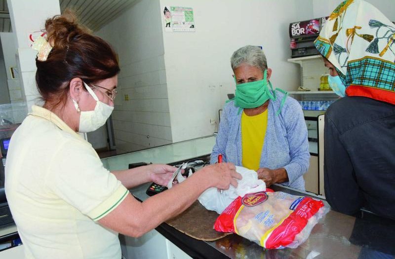 sancti spiritus, tiendas recaudadoras de divisa, cimex, trd, libreta de abastecimiento, acaparadores, revendedores