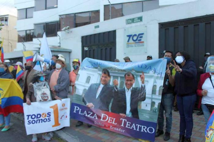 ecuador, revolucion ciudadana, partido centro democratico