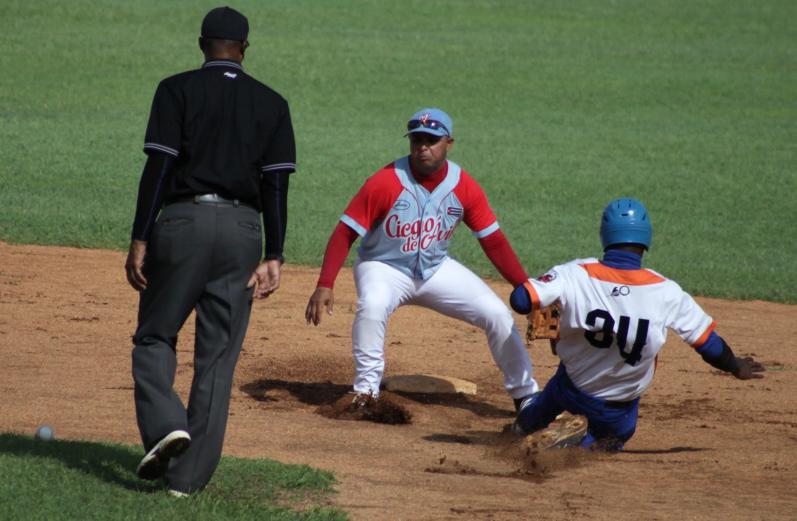 sancti spiritus, gallos 60 snb, serie nacional de biesbol, 60 snb