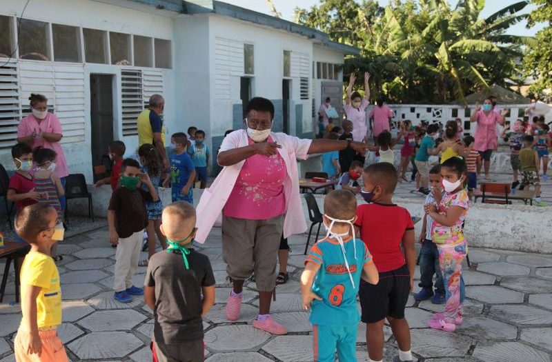 sancti spiritus, educacion, dia del educador