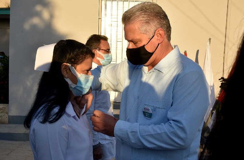 cuba, medicos cubanos, miguel diaz-canel