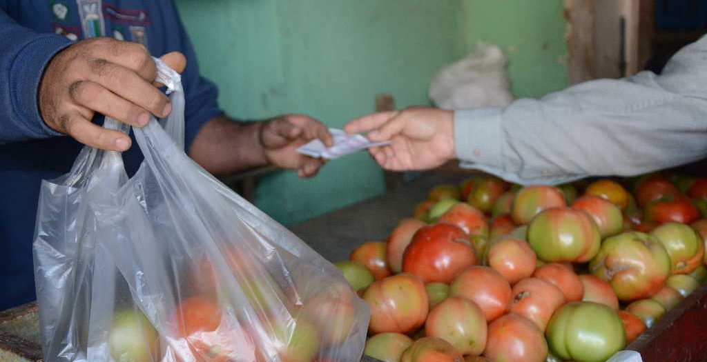 sancti spiritus, tarea ordenamiento, precios, revendedores, economia cubana