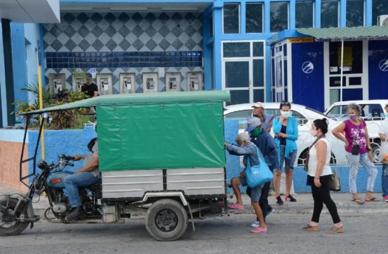 sancti spiritus, transporte de pasajeros, precios, transporte, tarea ordenamiento, economia cubana, sector no estatal