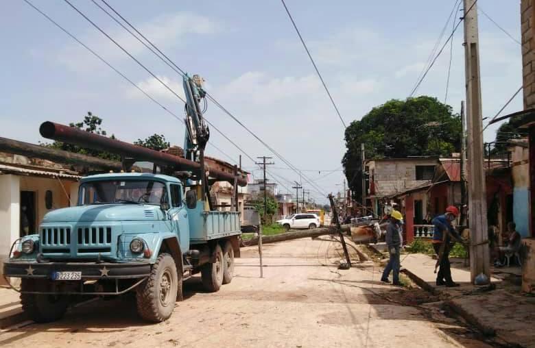 sancti spiritus, empresa electrica, linieros, electricidad, artemisa, tormenta tropical