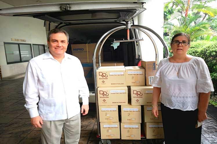 cuba, tailandia, donaciones, solidaridad con cuba, covid-19