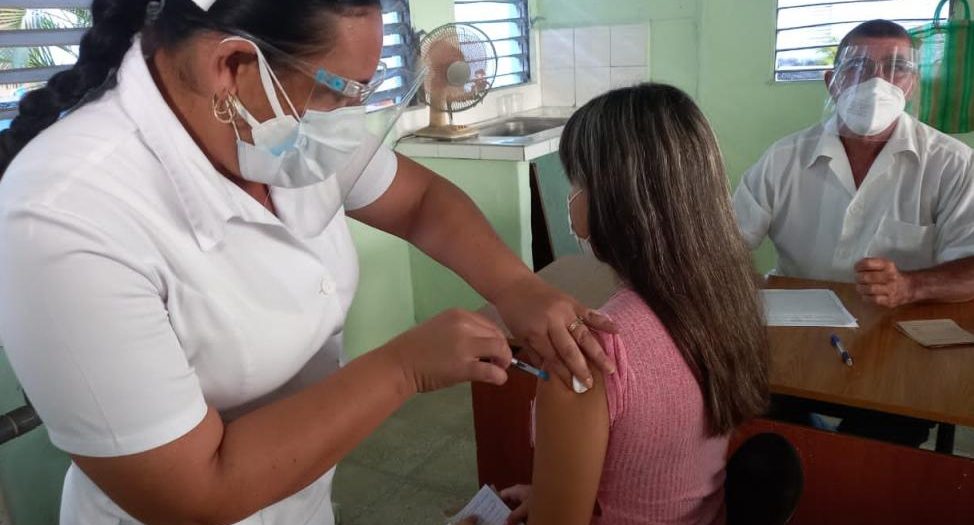 sancti spiritus, soberana 02, soberana plus, vacuna contra la covid-19, coronavirus, edad pediatrica, niños y niñas, adolescentes