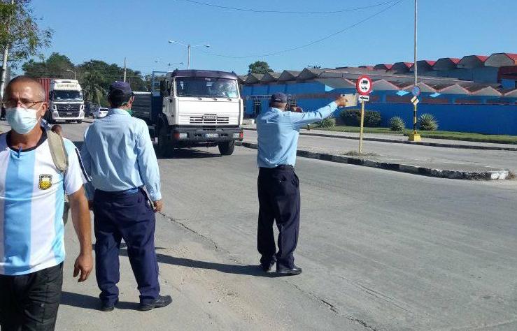 sancti spiritus, transporte, punto de embarque, transporte urbano