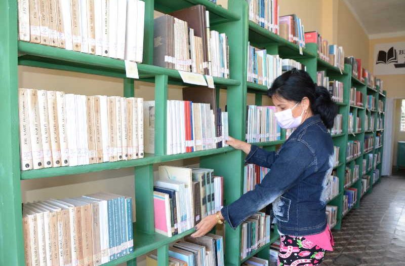 yaguajay, venegas, bibliotecas, reanimacion de comunidades, desarrollo local, casa de cultura, artex