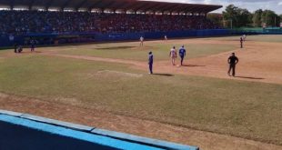 sancti spiritus, los gallos, serie nacional de beisbol, snb 61 gallos 61 snb, industriales