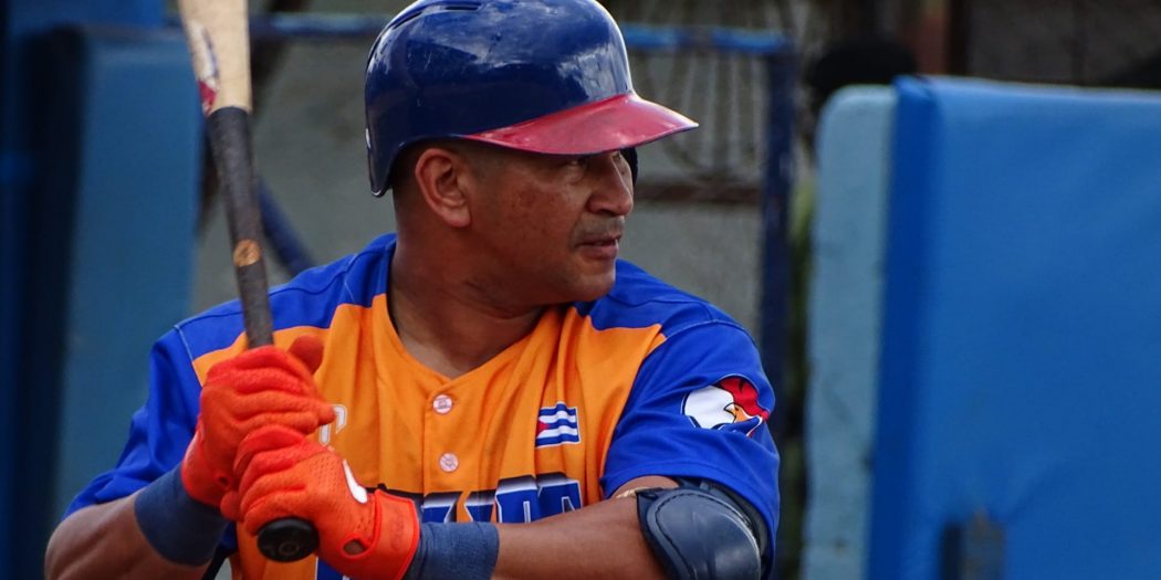 sancti spiritus, frederich cepeda, gallos, beisbol cubano, serie nacional de beisbol