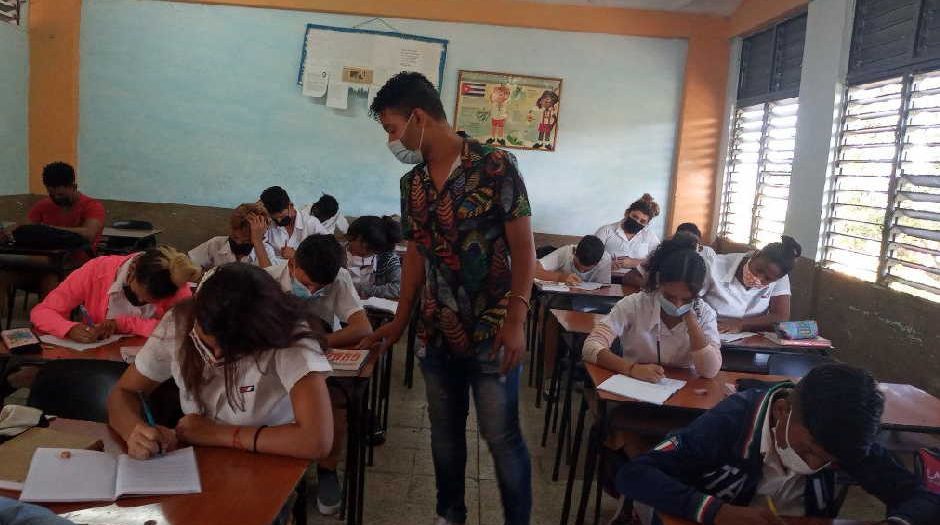 trinidad, historia, enseñanza secundaria basica, educacion, curso escolar