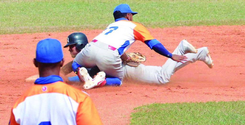 sancti spiritus, serie nacional de beisbol, 61 snb, gallos, gallos 61snb, beisbol cubano