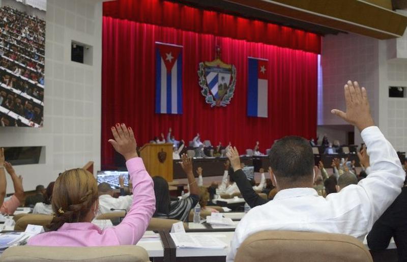 cuba, parlamento cubano, diputados, asamblea nacional del poder popular, leyes, codigo de las familias, codigo penal