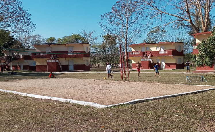 sancti spiritus, campismo popular, recreacion, verano, curso escolar, vacaciones