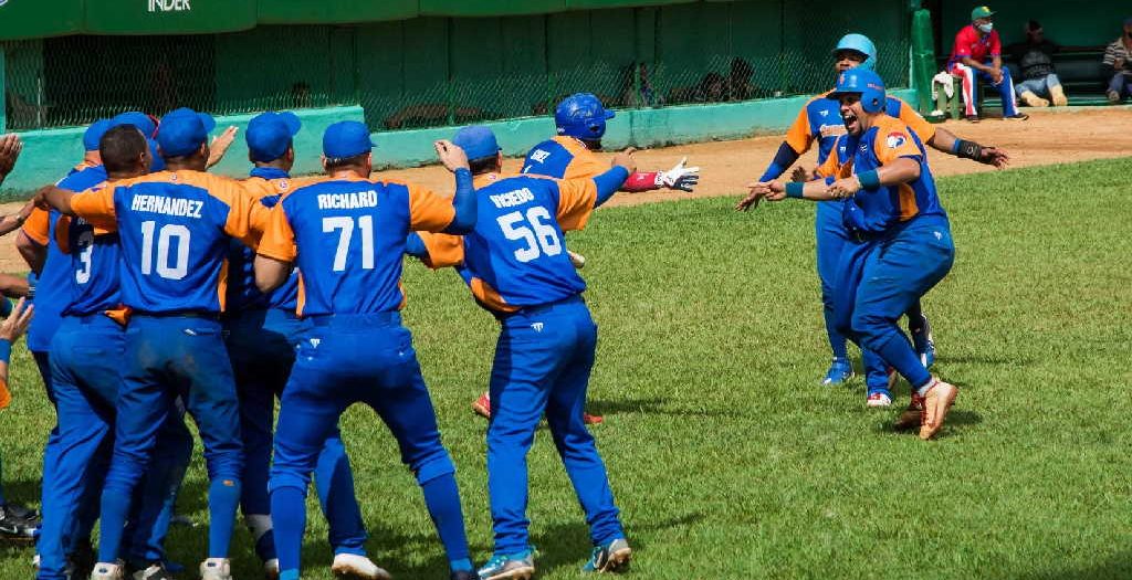 sanctio spiritus, gallos 61 snb, 61 snb, serie nacional de beisbol, pinar del rio