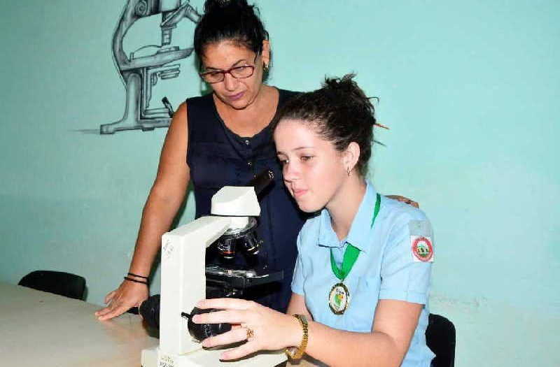 sancti spiritus, educacion, ipvce eusebio olivera, estusiantes talentos, matematica, quimica, fisica, biologia