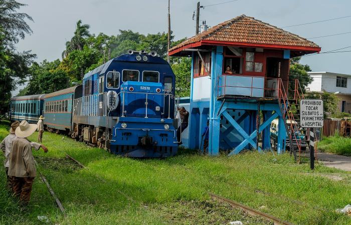 cuba, ferrocarril, finanzas y precios, economia cubana, azucar, transportacion por carga