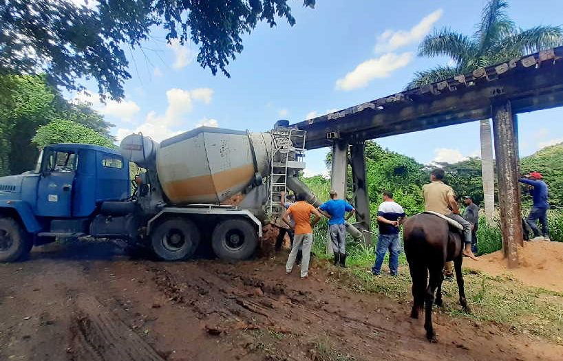 sancti spiritus, vias ferreas, puentes, comunidades rurales