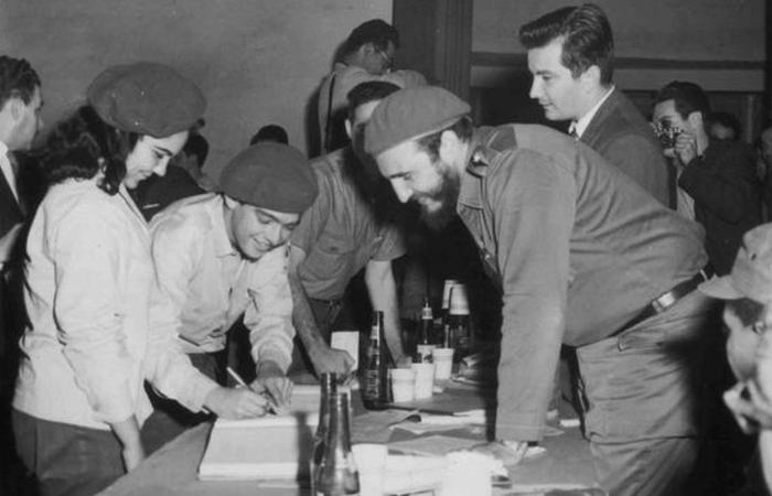 cuba, educacion, dia del educador, fidel castro