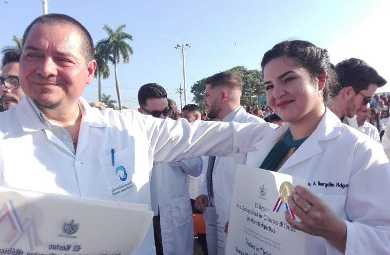 sancti spiritus, graduacion, universidad de ciencias medicas