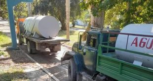 sancti spiritus, agua en pipa, abasto de agua, acueducto y alcantarillado